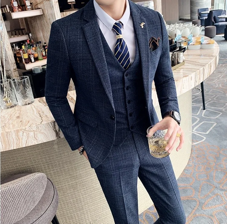 High-quality Men's Fashionable Wedding, Cool and Casual Korean-style Business British-style Suit Set of Three Pieces