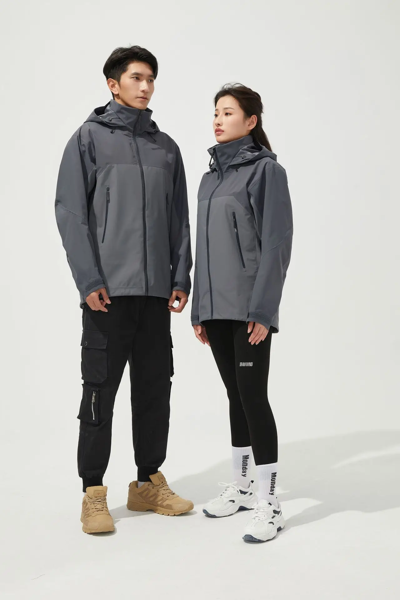 2026 Outdoor Men's and Women's, Fashionable, Windproof and Waterproof, Mountaineering, Breathable, Travel, Camping, Windbreaker