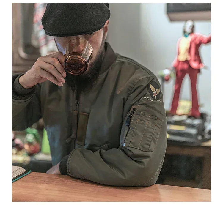 Men Vintage 1955 USAF MA-1 Pilot Bomber Jacket Military Windproof Coat Spring Winter Retro Outerwear for Daily Riding heavy weig