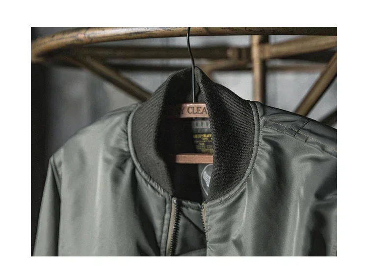 Men Vintage 1955 USAF MA-1 Pilot Bomber Jacket Military Windproof Coat Spring Winter Retro Outerwear for Daily Riding heavy weig