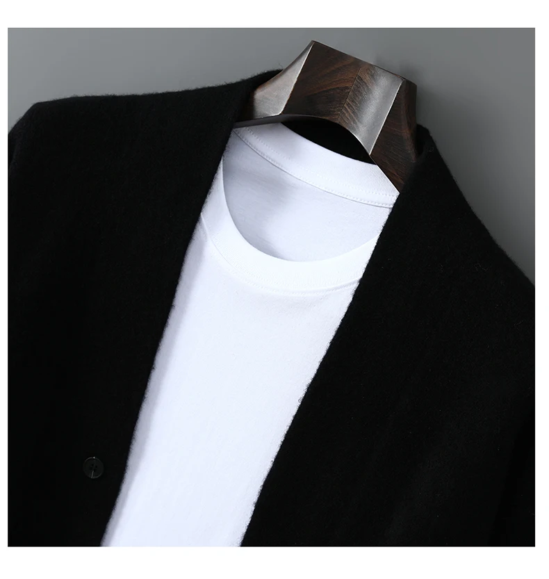 2025 Autumn Winter New Thick Cardigan 100% Pure Wool Men's Versatile Jacket V-Neck Loose Casual Highend Knitted Cashmere Sweater