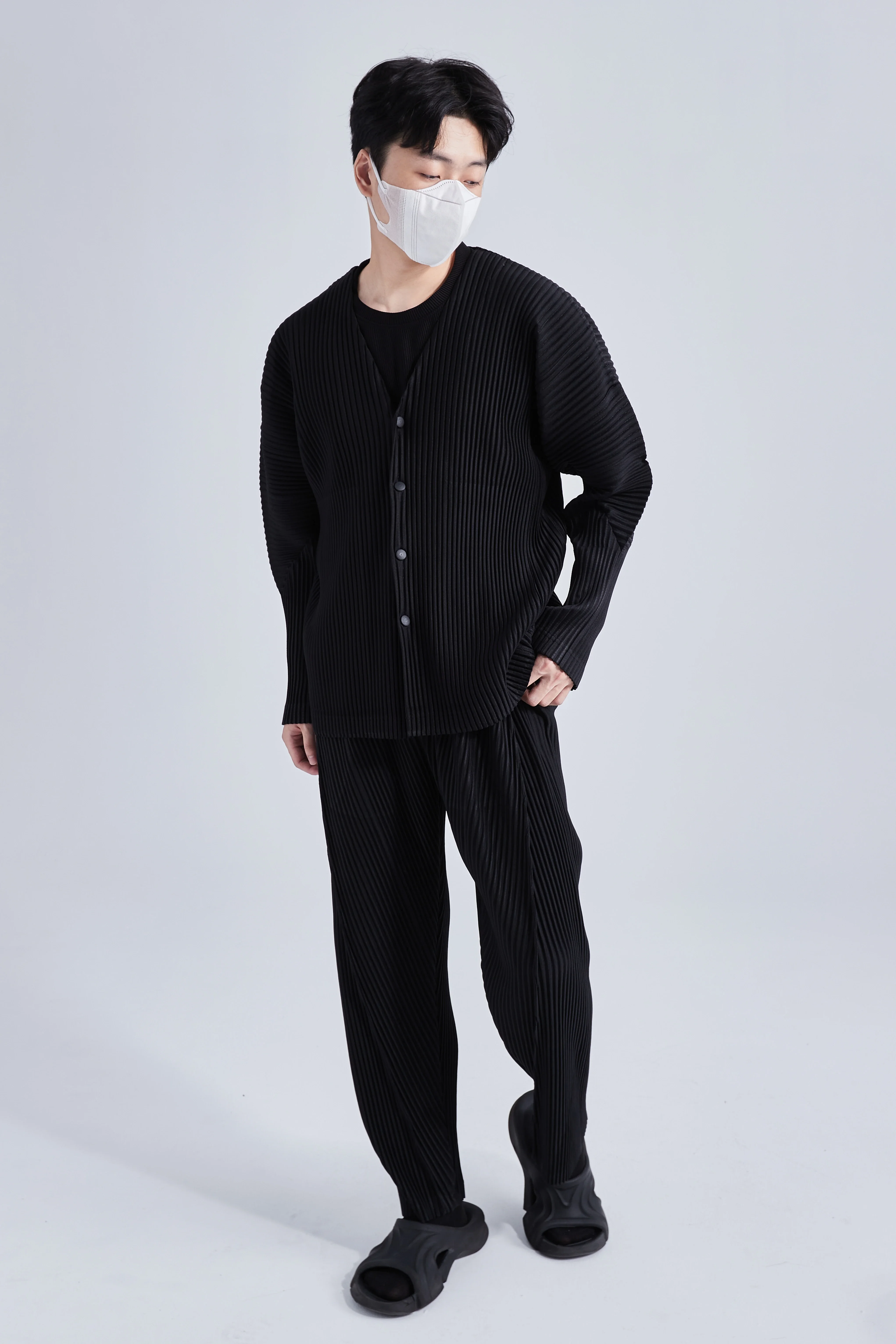 Miyake Pleated Men V-Neck Jacket Coat Collarless Single Breasted Long Sleeve Solid Color Cardigan