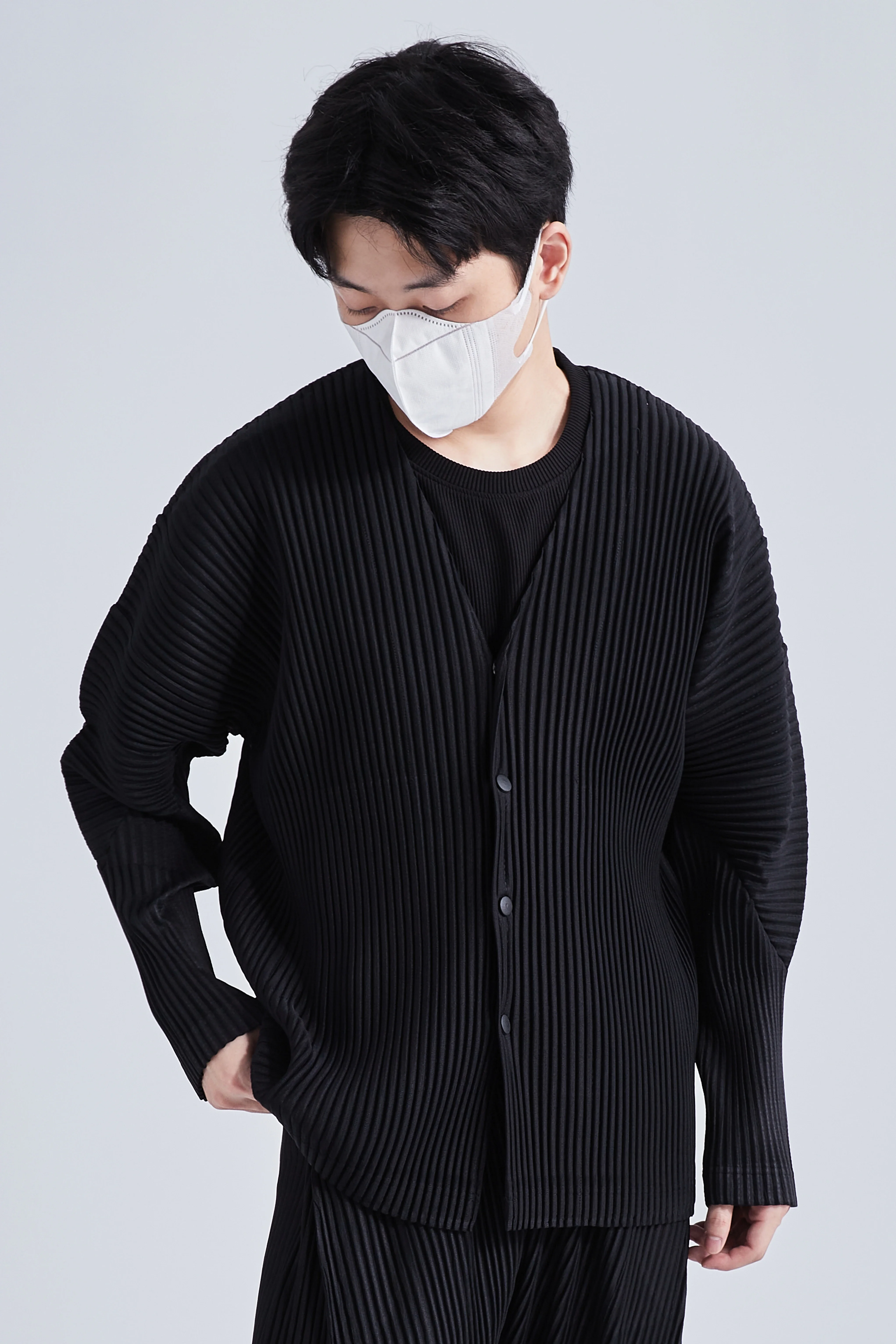 Miyake Pleated Men V-Neck Jacket Coat Collarless Single Breasted Long Sleeve Solid Color Cardigan