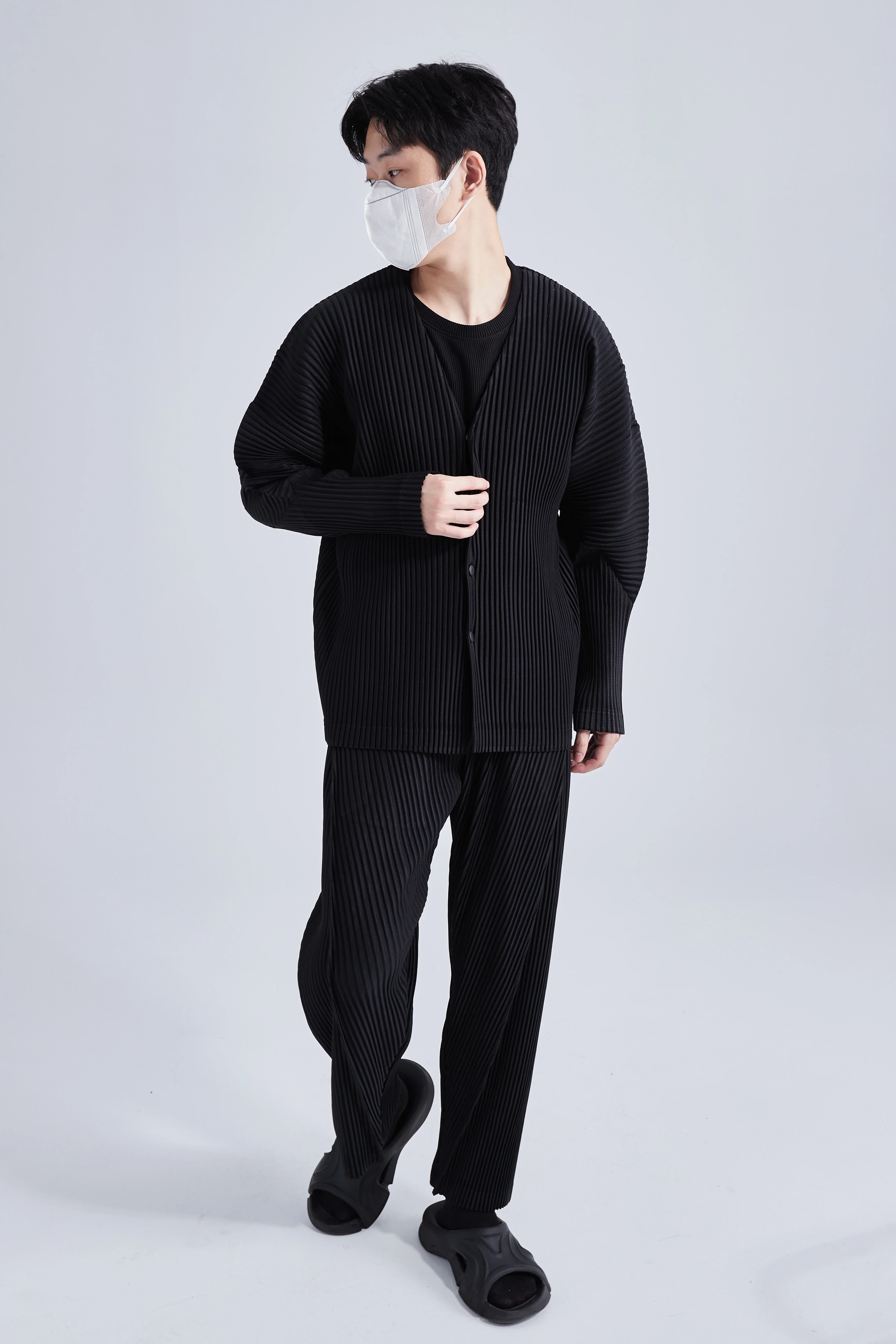 Miyake Pleated Men V-Neck Jacket Coat Collarless Single Breasted Long Sleeve Solid Color Cardigan
