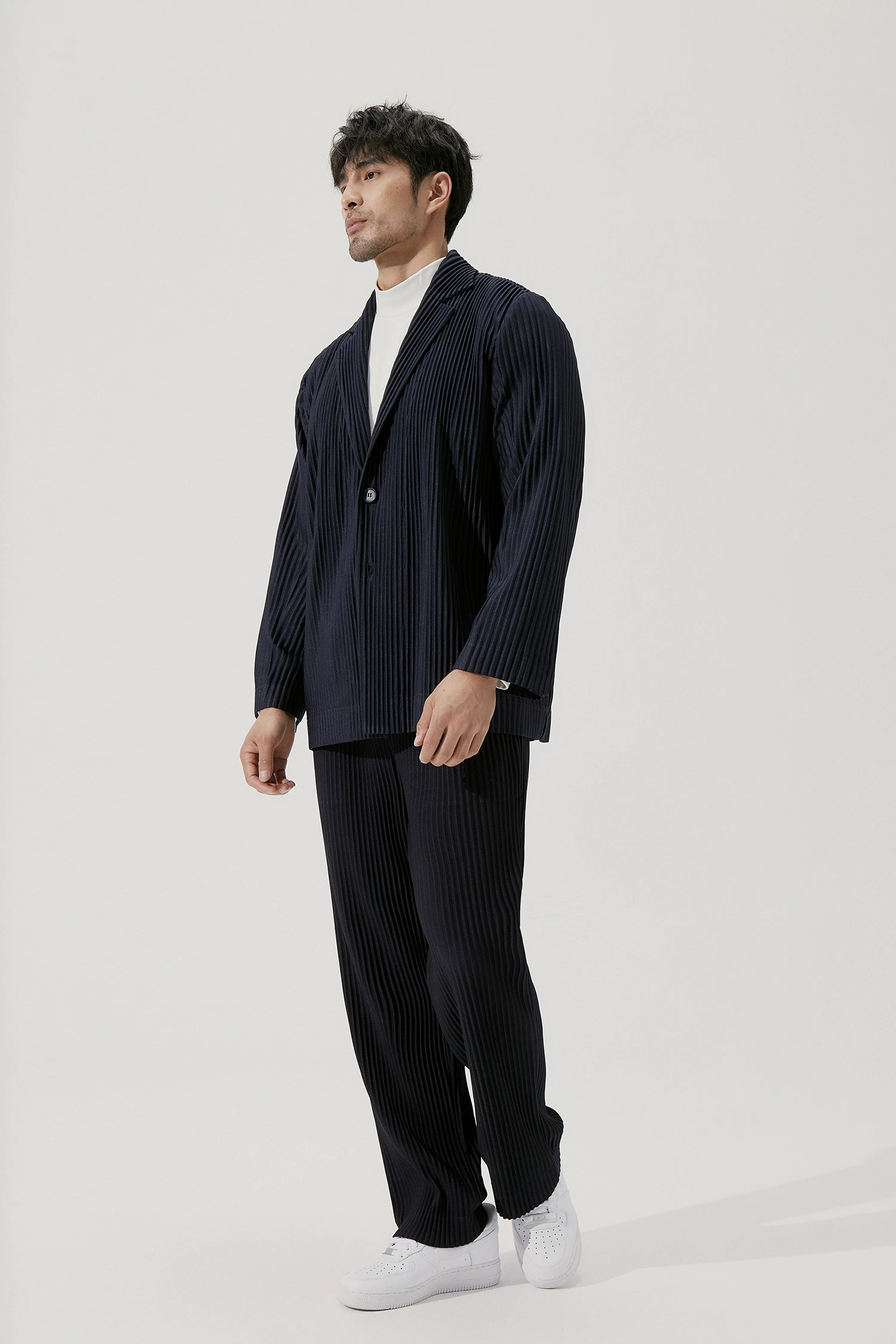 Miyake Pleated Blazer Black Suits For Men High Quality Casual Japanese Style Blazers Stretch Fabric Slim Fit Coat