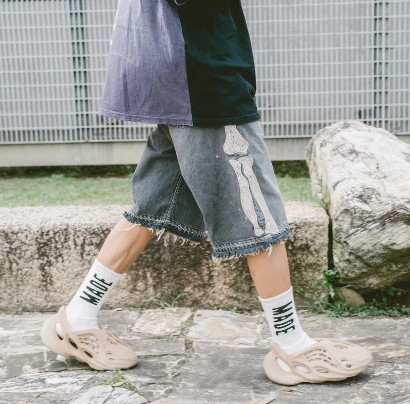 Kapital Vintage Kazuhiro Hirata Japanese Vintage Pinted Bone Loose Straight Denim Shorts for Men