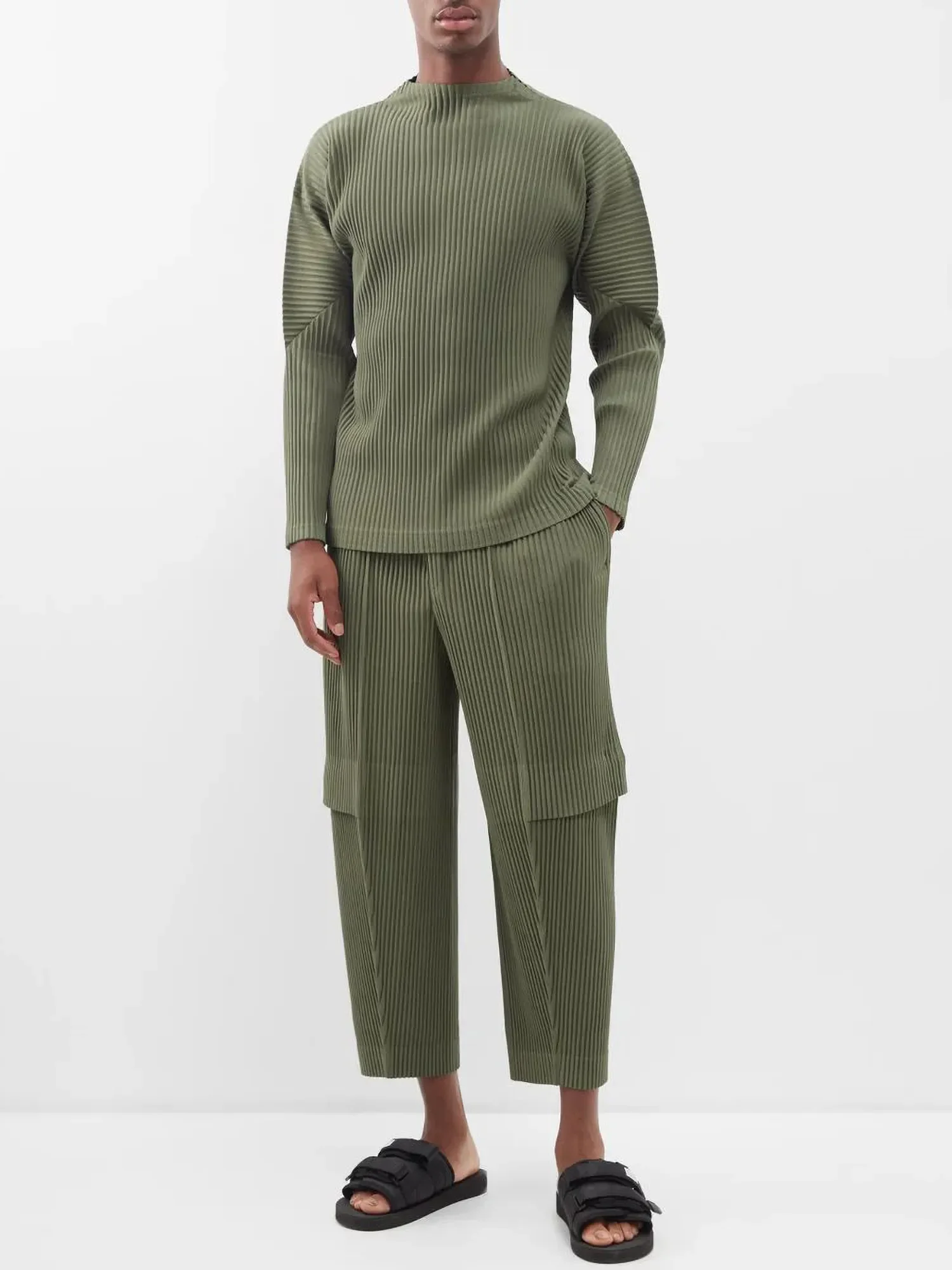 Miyake Pleated Men Cargo Pants Pleated Straight Pants Loose Overalls Men Baggy Black Trousers Fashion Casual Streetwear Pants