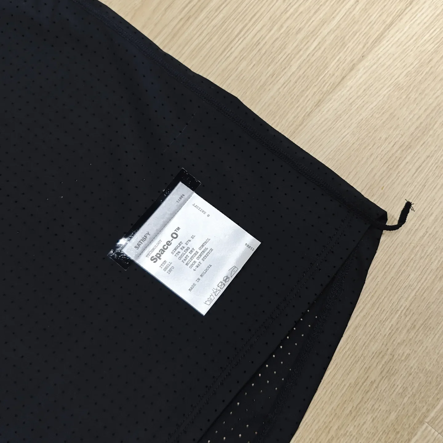 SATISFY Space Singlet sleeveless running vest breathable mesh letter print vest