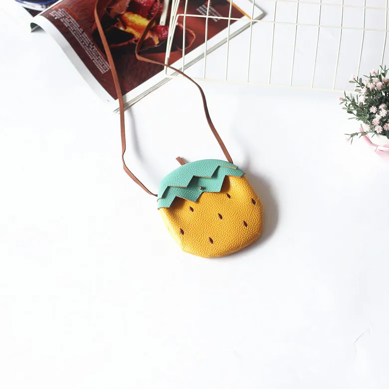 2024 New Girls Messenger Bag Kids Cute Pumpkin Fruit Pattern Children's Bag Children Cute Single Shoulder Crossbody Bag