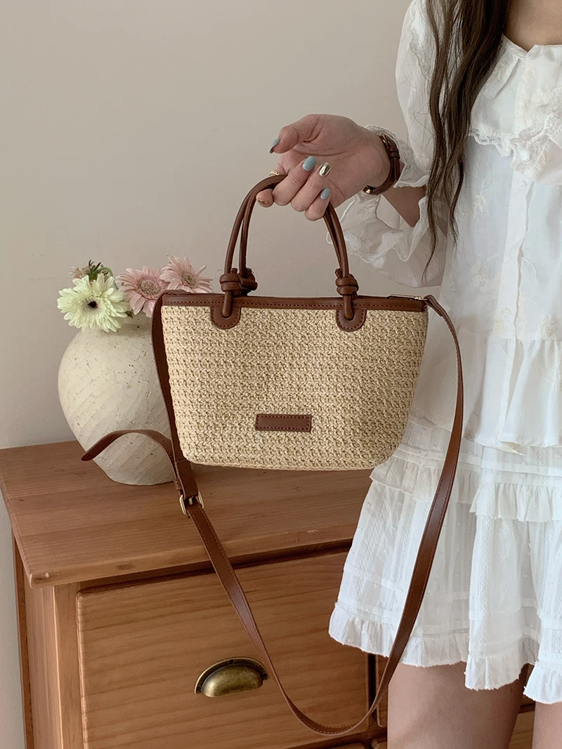 Summer Vacation Women's Beach Straw Shoulder Bag Retro Design Ladies Portable Crossbody Bags Knot Basket Woven Tote Handbags