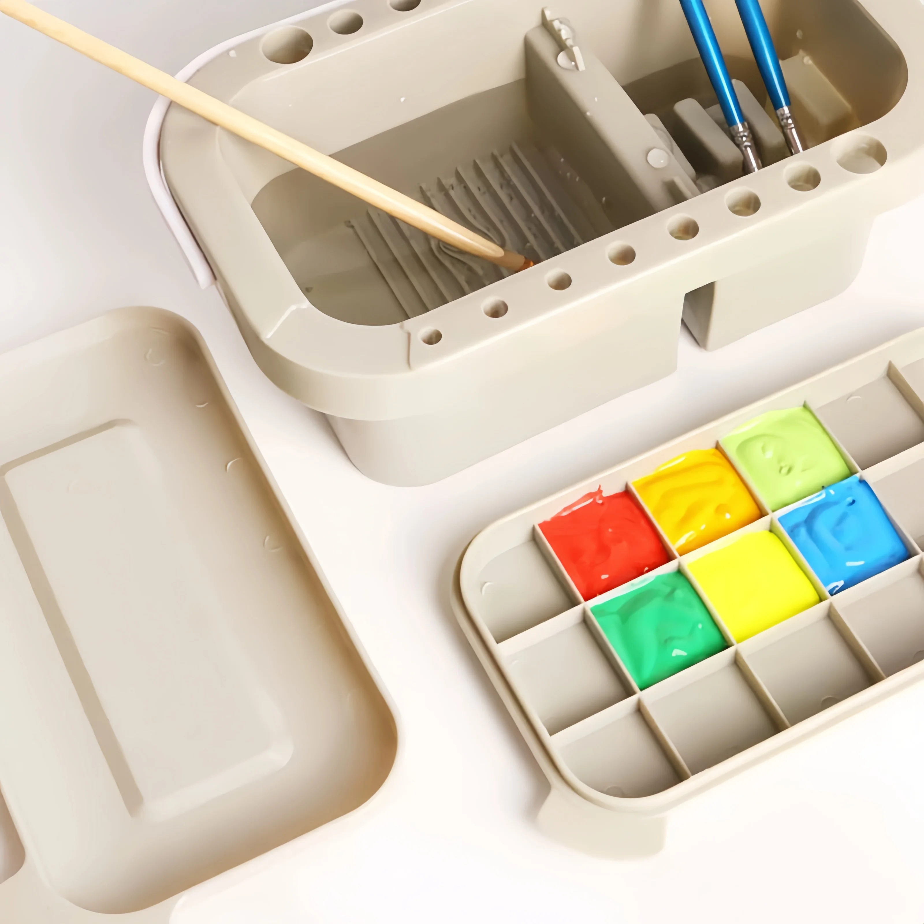 Multi-function pen wash bucket three-piece set with color palette bucket pen shaper can be illustrated pen hand wash pen palette