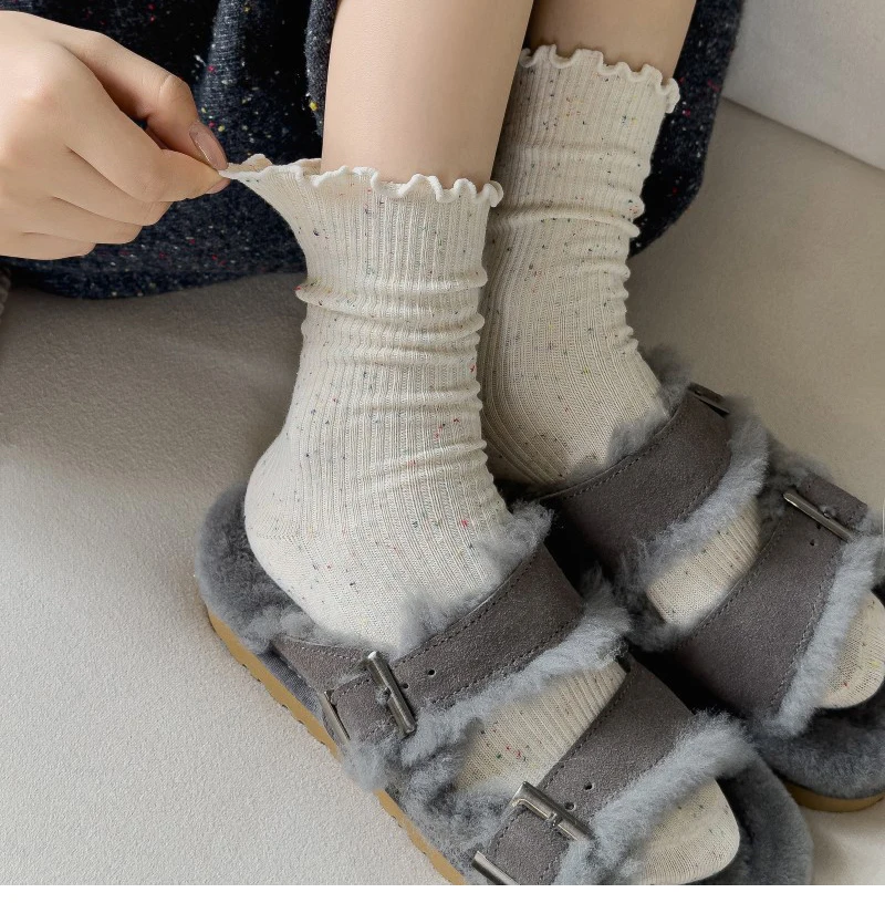 Woman Socks Autumn Winter New Solid Color Retro Frilly Ruffle Socks Female Casual Daily Preppy Style Japanese Crew Socks Girls