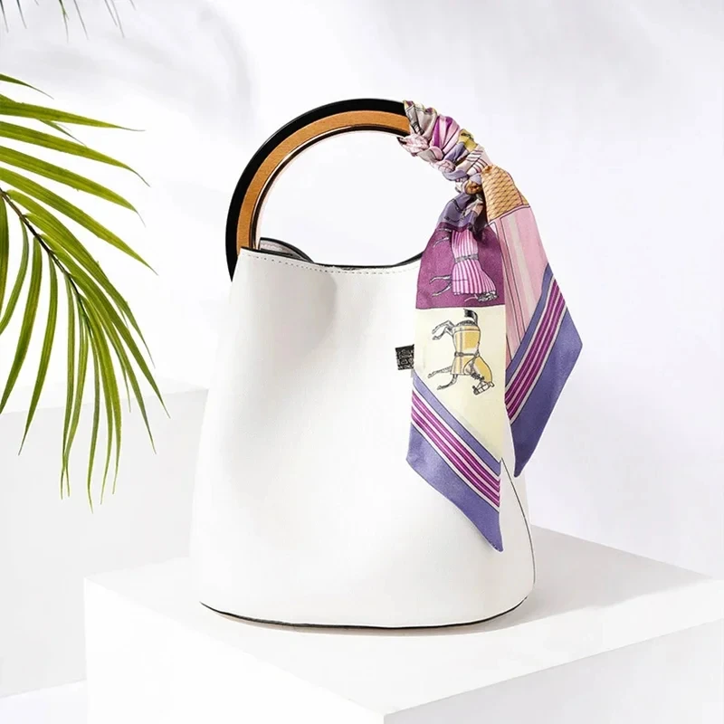 2024 New Spring Fashion War Horse Women's Twill Simulation Silk Binding Bag Handle Silk Ribbon Hair Ribbon Sibbon Small Scarf