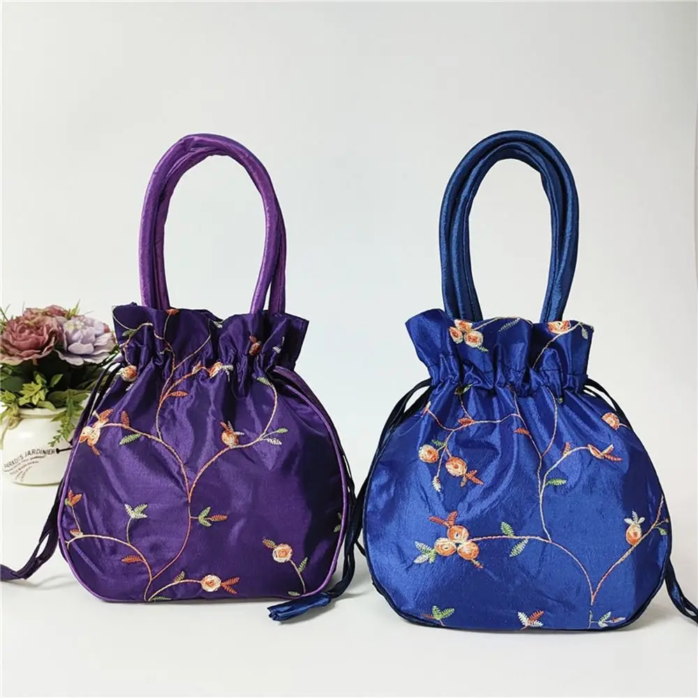 Embroidery Ethnic Style Sanitary Napkin Bag Jewerly Packing Bag Hanfu Drawstrings Bags Small Storage Bags Women Flower Handbags
