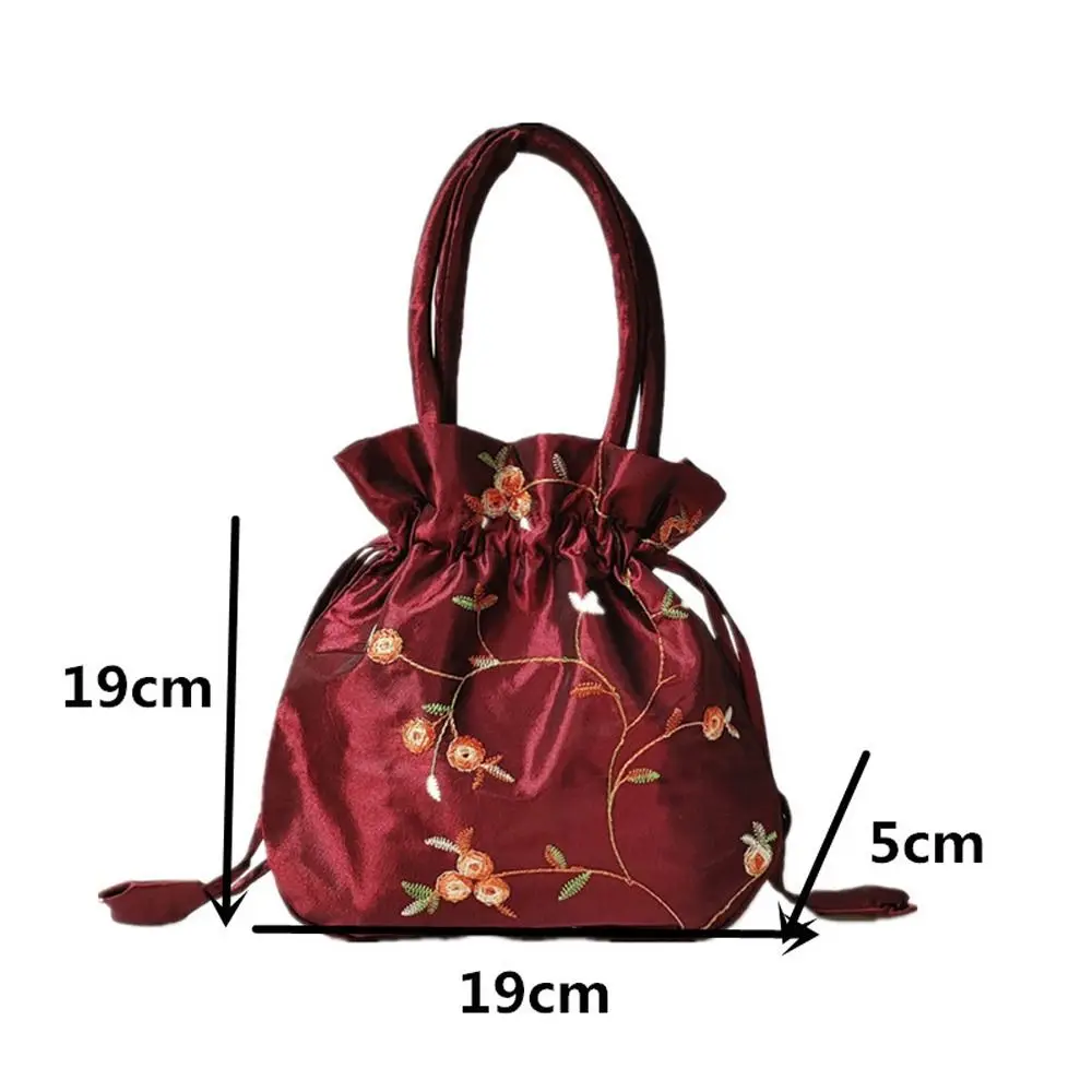 Embroidery Ethnic Style Sanitary Napkin Bag Jewerly Packing Bag Hanfu Drawstrings Bags Small Storage Bags Women Flower Handbags