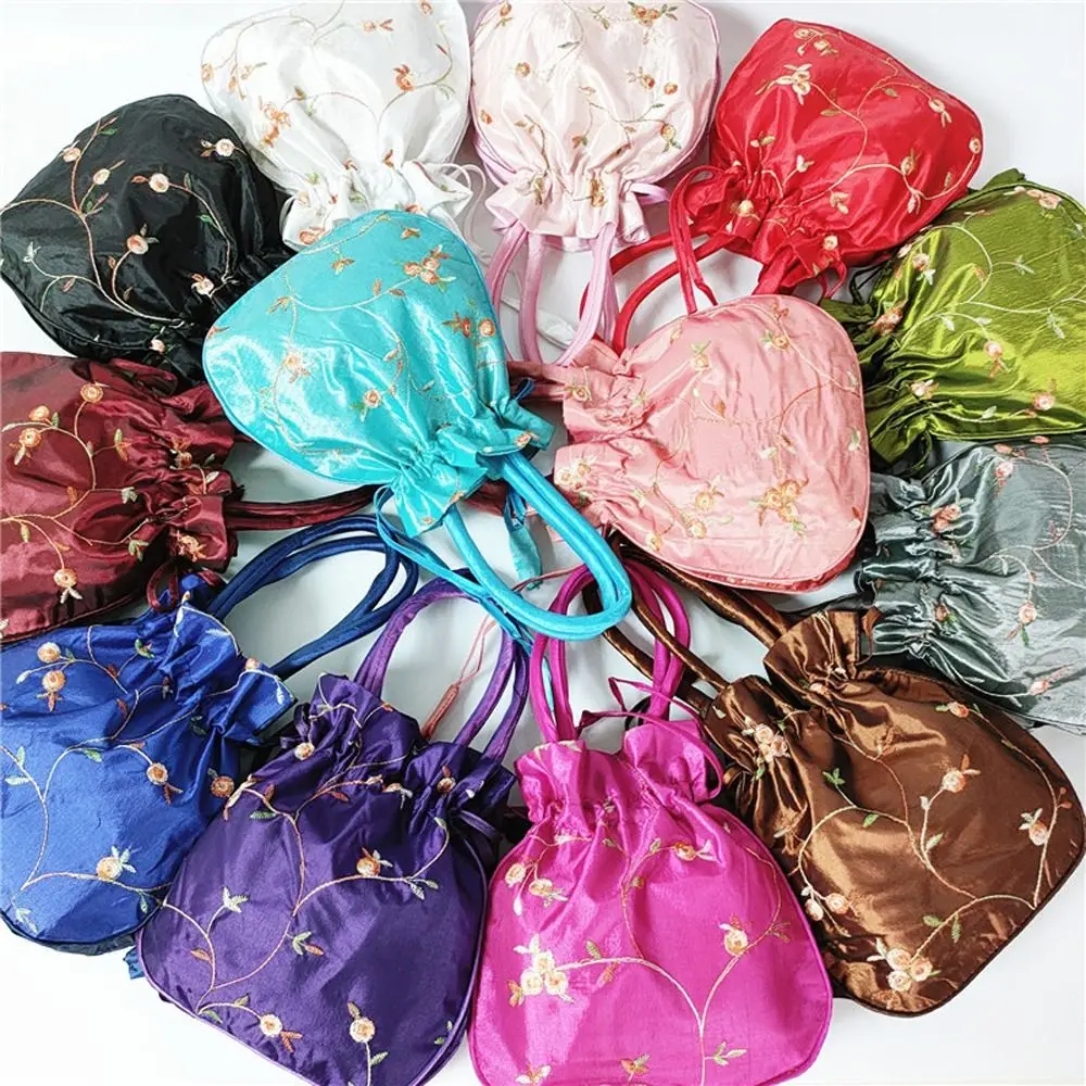 Embroidery Ethnic Style Sanitary Napkin Bag Jewerly Packing Bag Hanfu Drawstrings Bags Small Storage Bags Women Flower Handbags