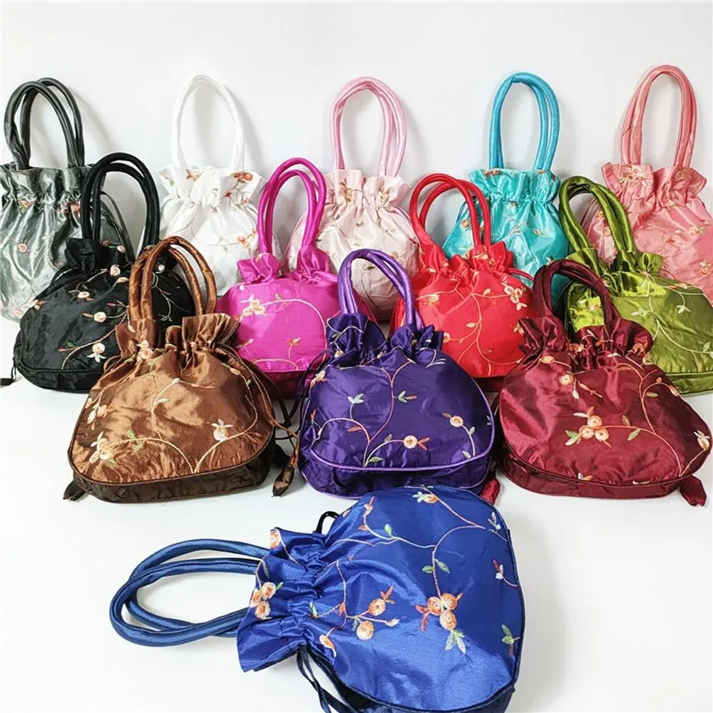Embroidery Ethnic Style Sanitary Napkin Bag Jewerly Packing Bag Hanfu Drawstrings Bags Small Storage Bags Women Flower Handbags