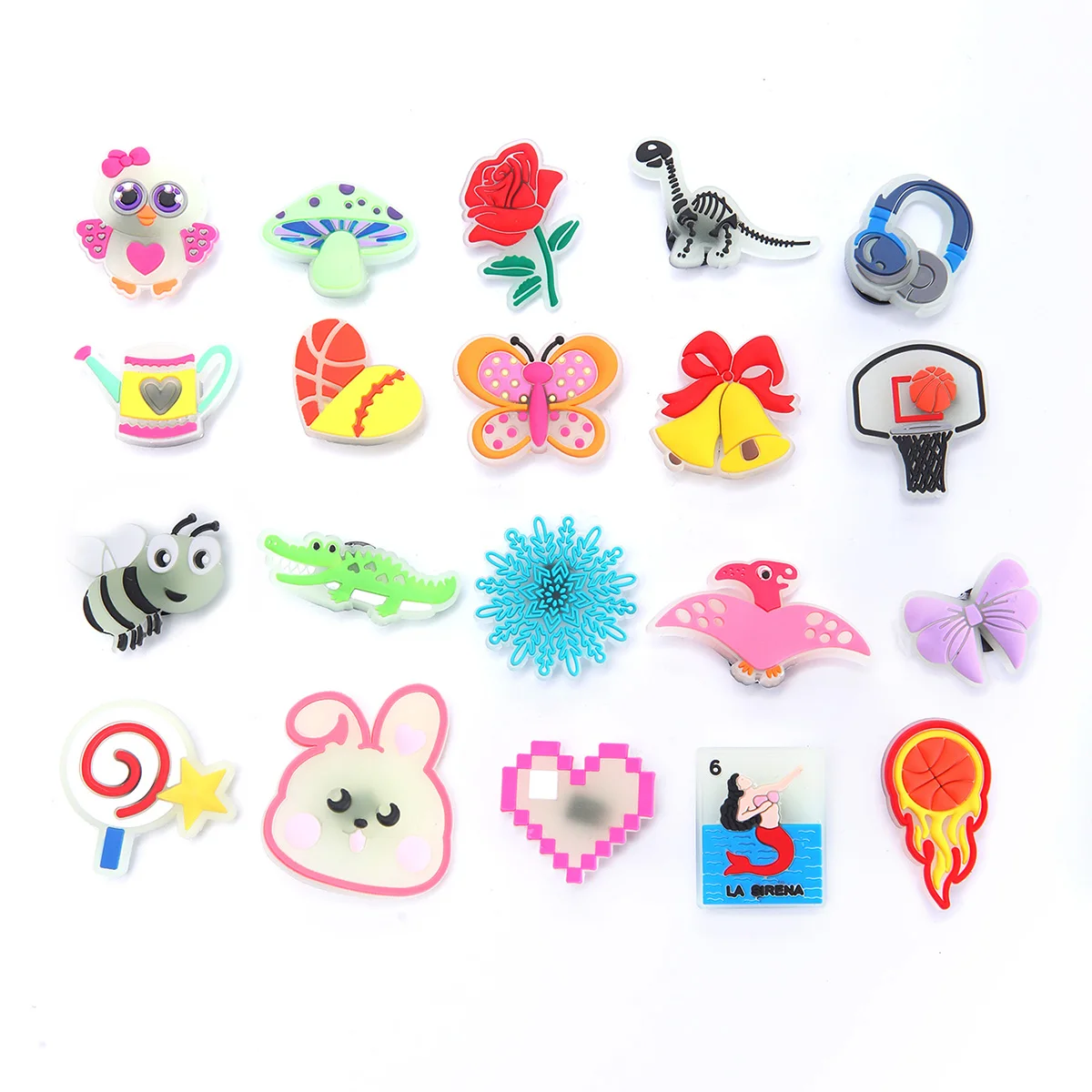 5/10/20/30/50/100 pcs Random Fluorescence Shoe Charms for Clog Sandals Bracelets Decoration,Glow in the Dark Cartoon Party Gifts