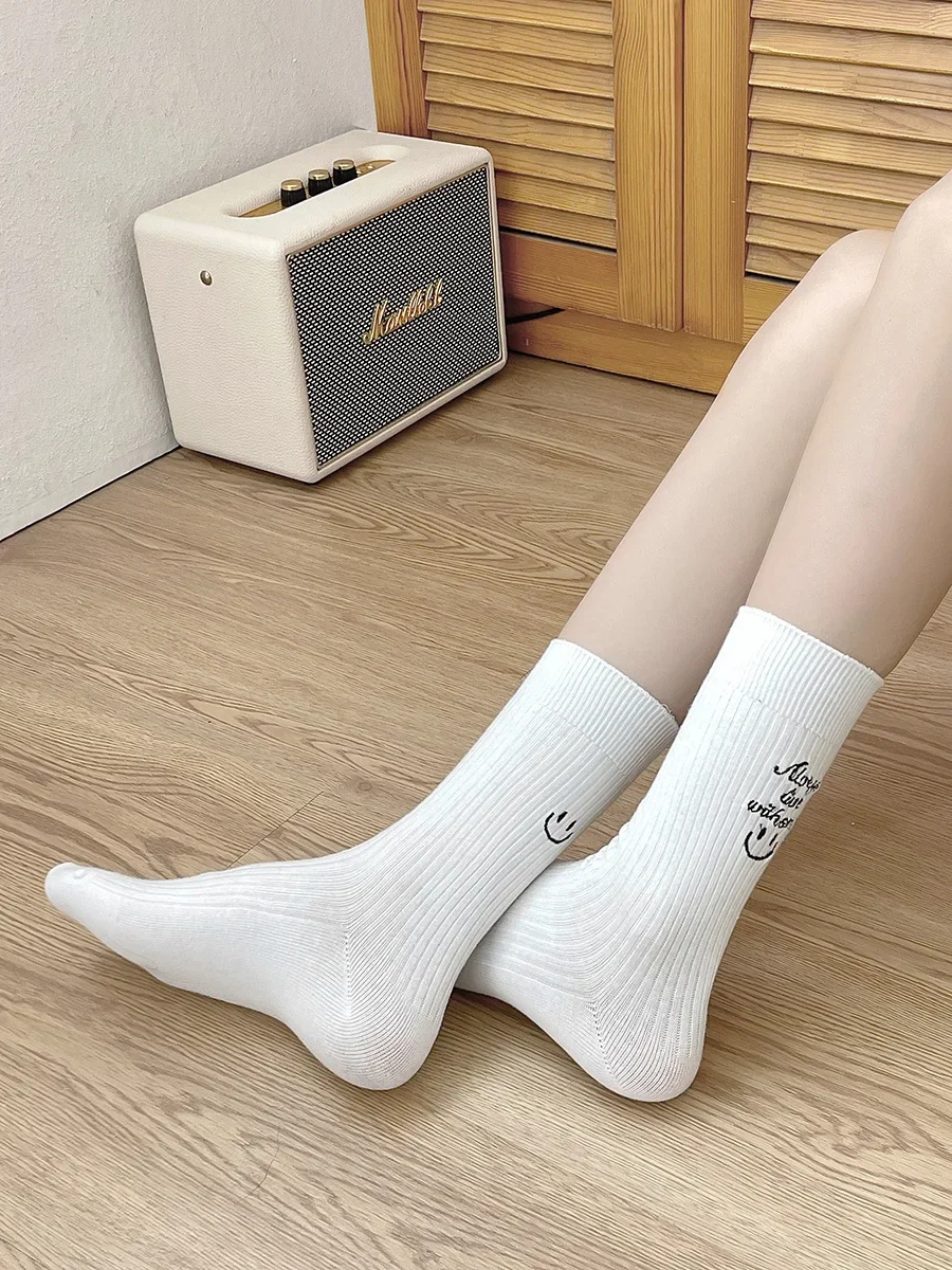 Smile Print Women Socks Summer Thin Girl Casual Cotton Socks Embroidery Letter Sok Harajuku Funny Sock Female Daily Sox New