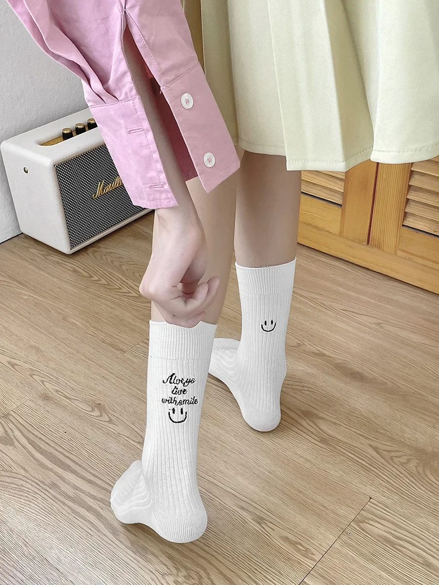 Smile Print Women Socks Summer Thin Girl Casual Cotton Socks Embroidery Letter Sok Harajuku Funny Sock Female Daily Sox New