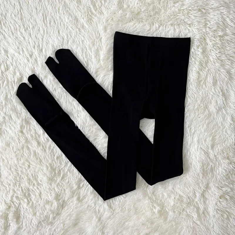 High Quality Combed Cotton Split Toe Woman Leggings Solid Color Comfortable Soft Two-Toed Japanese Women Tabi Long Socks Tights