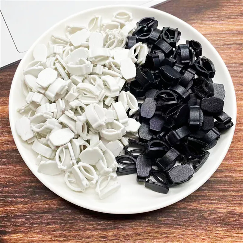 Fashion Trends Hole Shoe Charms for DIY Beach Restoration Shoe Buckle Decoration for Shoe Charm Sandals Clogs Kids Gifts