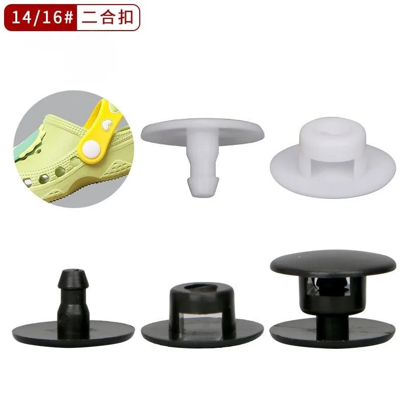 Fashion Trends Hole Shoe Charms for DIY Beach Restoration Shoe Buckle Decoration for Shoe Charm Sandals Clogs Kids Gifts