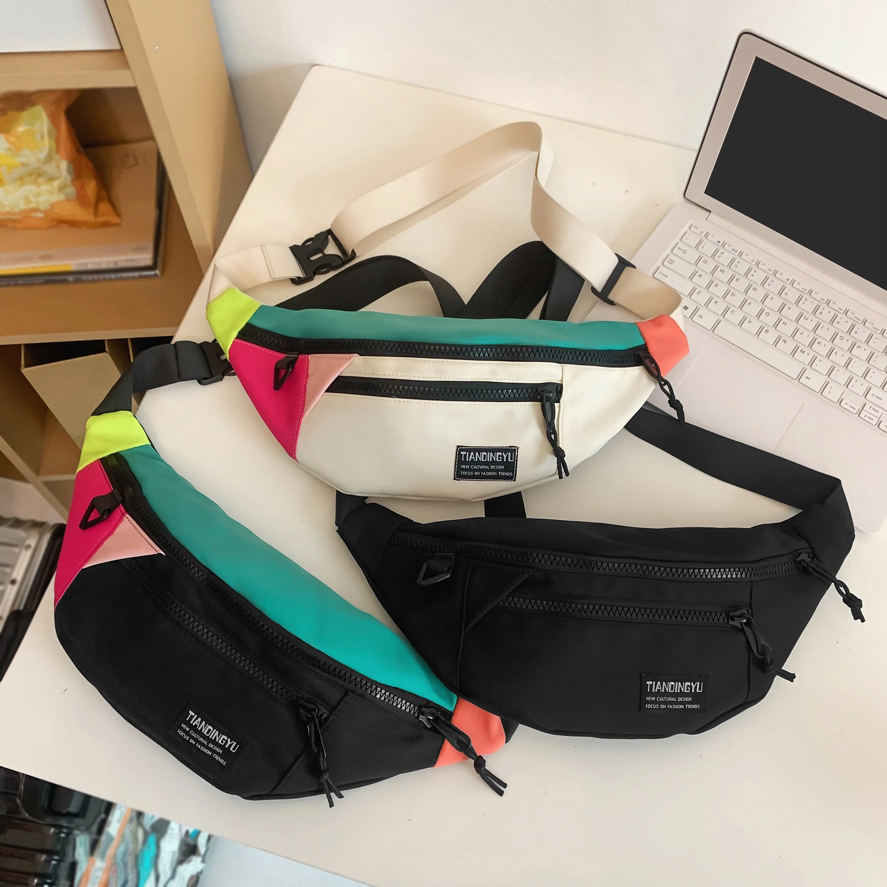 New Trendy Men's Chest Bag, Personalized and Versatile Casual Crossbody Bag, Sports Waist Bag, Daily Travel Crossbody Bag, Mobile Phone Bag