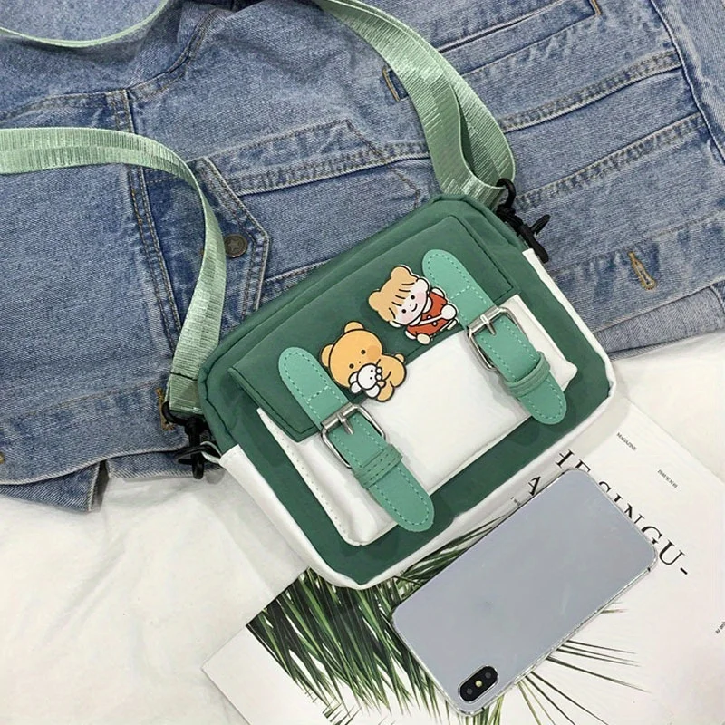 Girl's Fashion Nylon Shoulder Bag with Badge, Harajuku Shoulder Bag, Casual Square Cute Messenger Bag For Women Travel Going Out