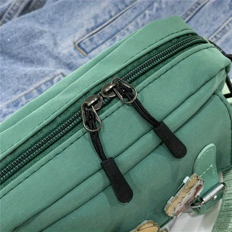 Girl's Fashion Nylon Shoulder Bag with Badge, Harajuku Shoulder Bag, Casual Square Cute Messenger Bag For Women Travel Going Out
