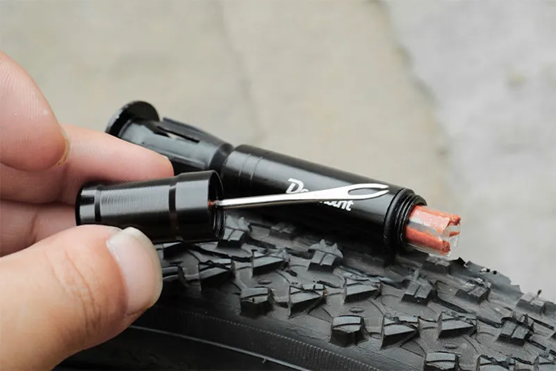 Deemount Bicycle Tubeless Tyre Repair Tool Set Bar End Hidden Glue Free Mountain Bike Tyre Drill Puncture Repair Tool