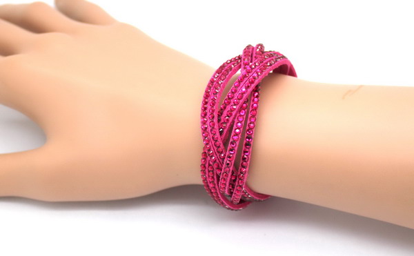 XQNI New Fashion Crystal Bangle Leather Bracelets European Style Adjustable Rhinestone Classic Charm Bracelets For Women Jewelry