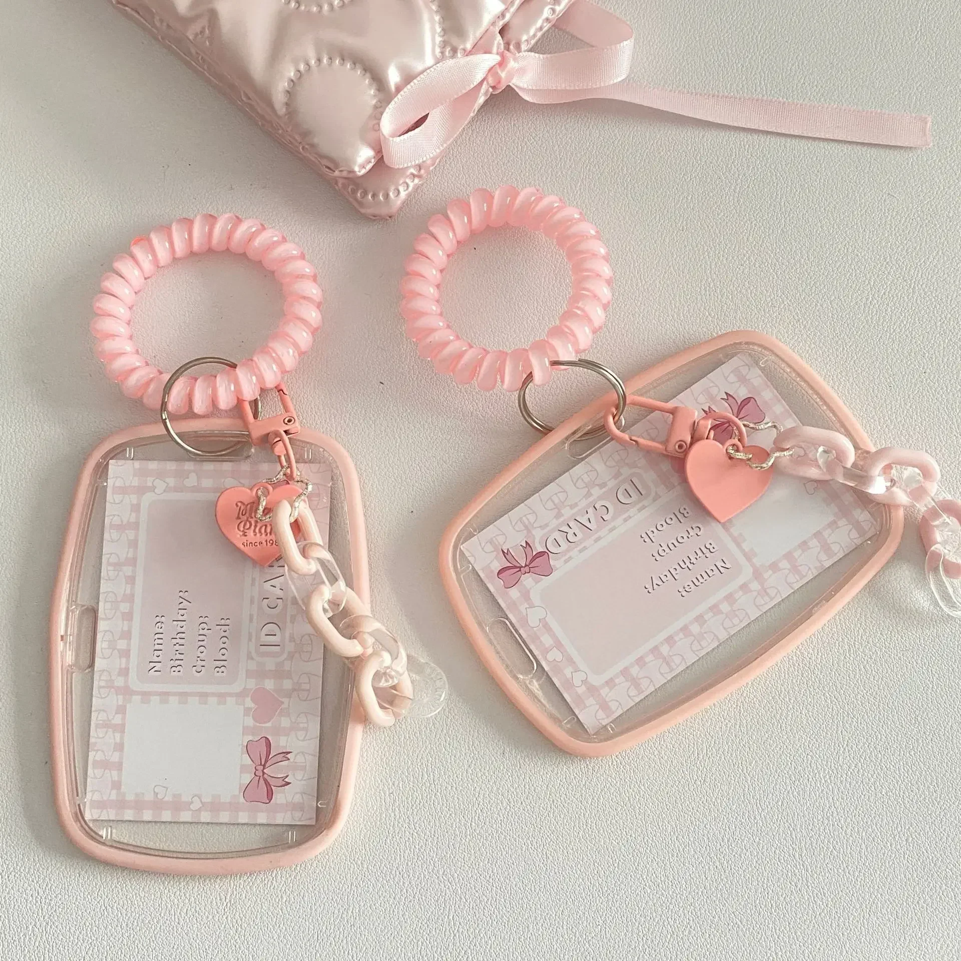 Cute Women Girls Pink Ellipse Photocard Holder Korean Fashion Kpop Idol Photo Card Organizer Kawaii ID Card Holder with Pendant