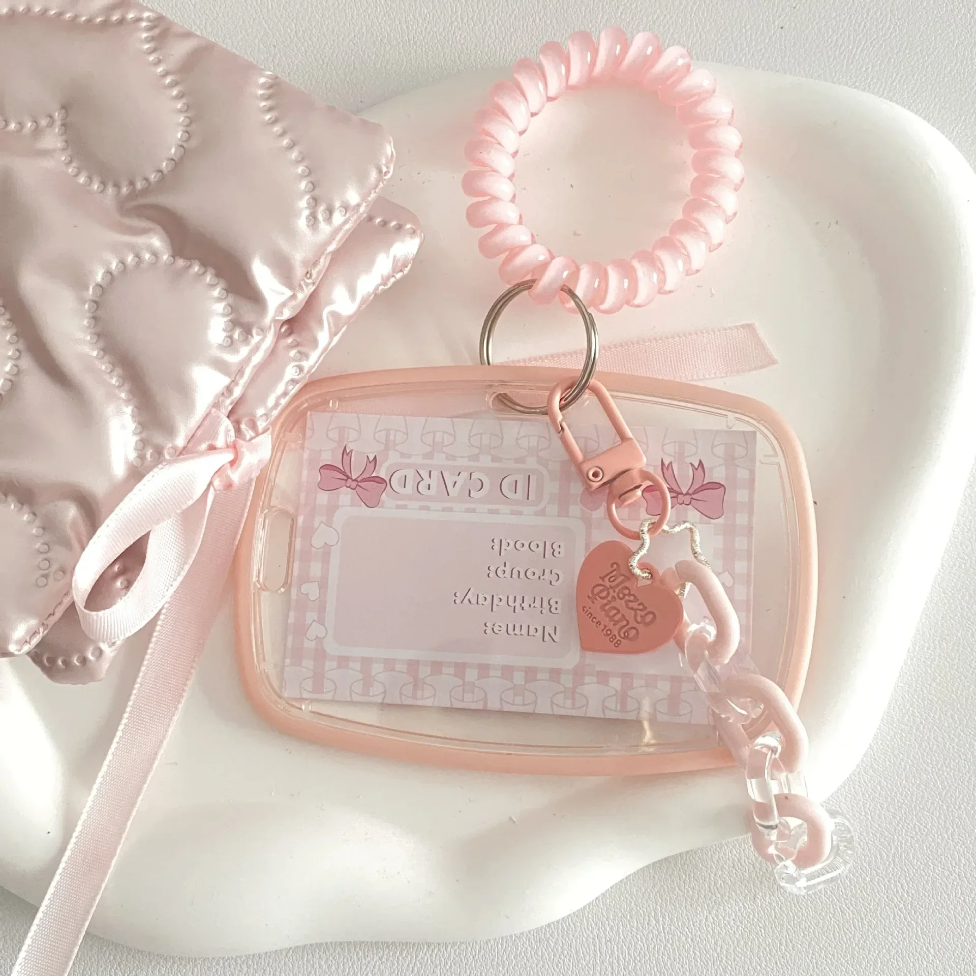 Cute Women Girls Pink Ellipse Photocard Holder Korean Fashion Kpop Idol Photo Card Organizer Kawaii ID Card Holder with Pendant