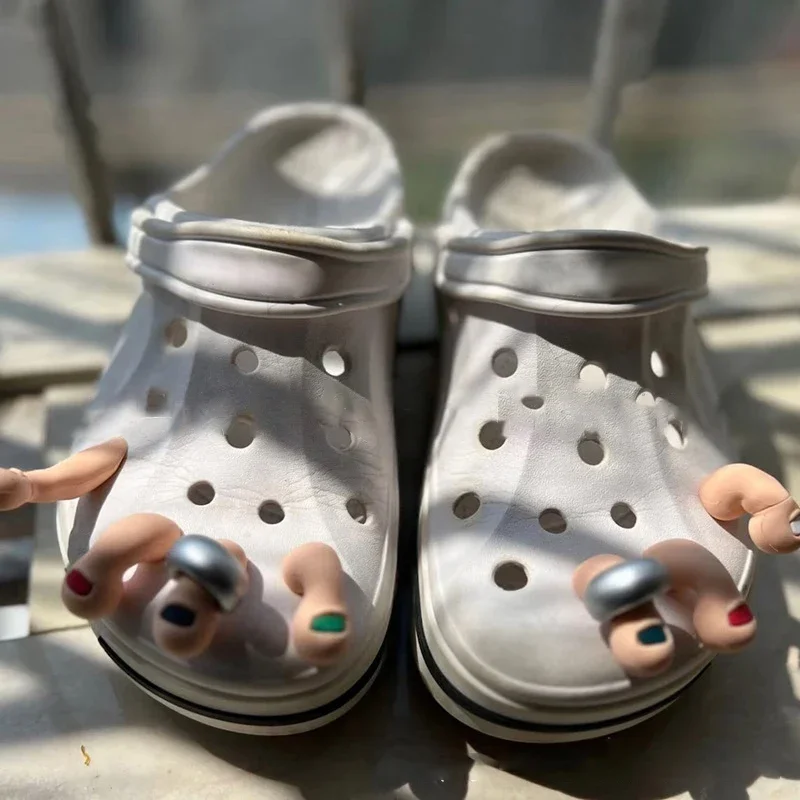 3D Toe Charms Fingers Set DIY Funny Toe Simulation Foot Thumbs Hole Shoe Decoration Summer Slippers Accessories