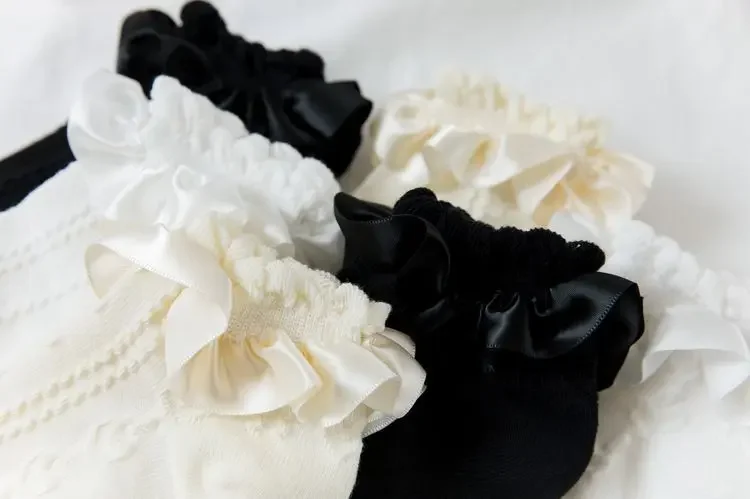 JK Woman Socks Solid Black White Lolita Lacework Ruffle Socks Summer Thin Kawaii Sweet Girls Cute Short Socks Women