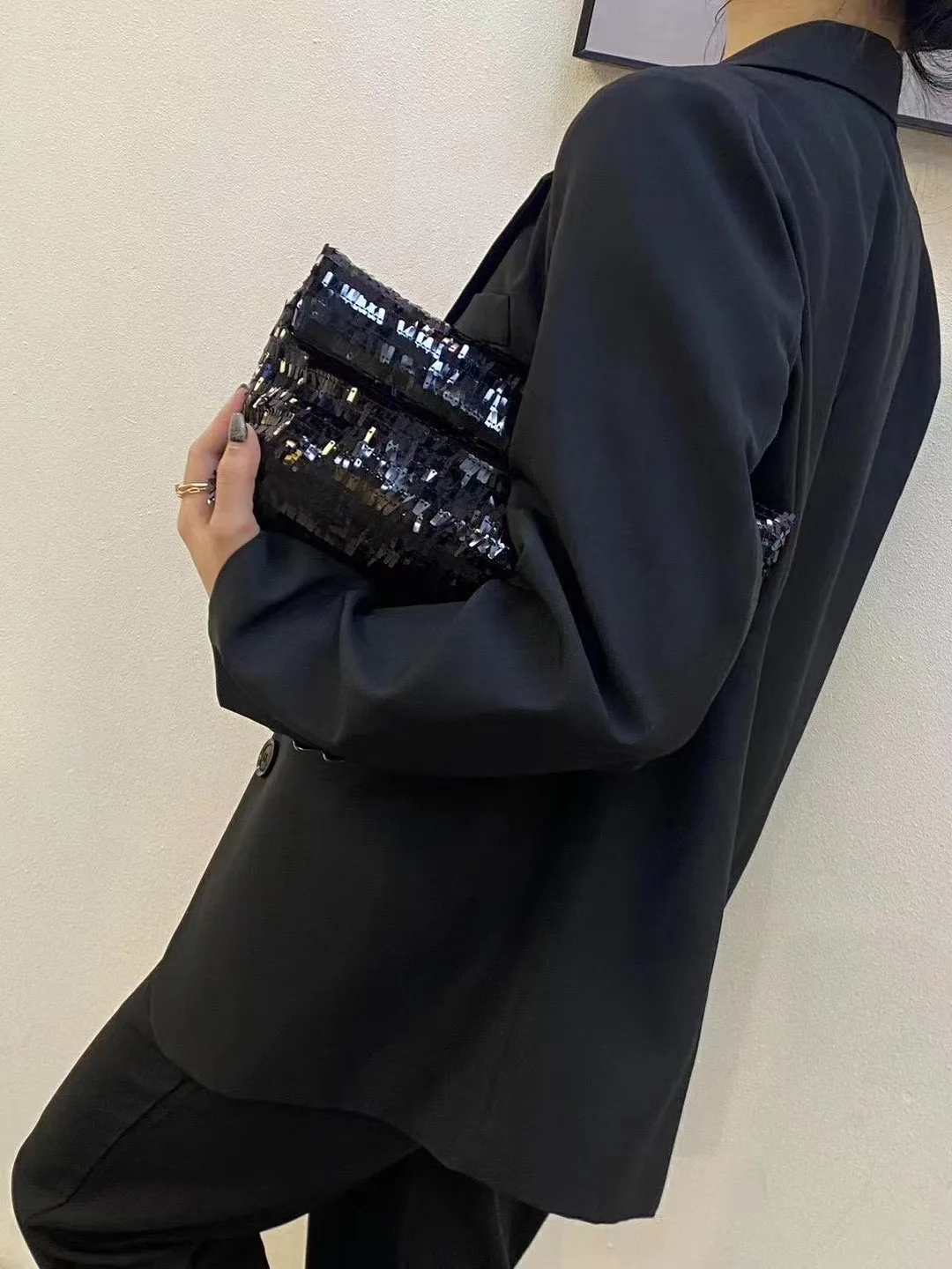 Women Silver Evening Clutch Bag Luxury Designer Shining Sequins Party Wedding Purse Fashion Trends Handbag Black Metal Wallet