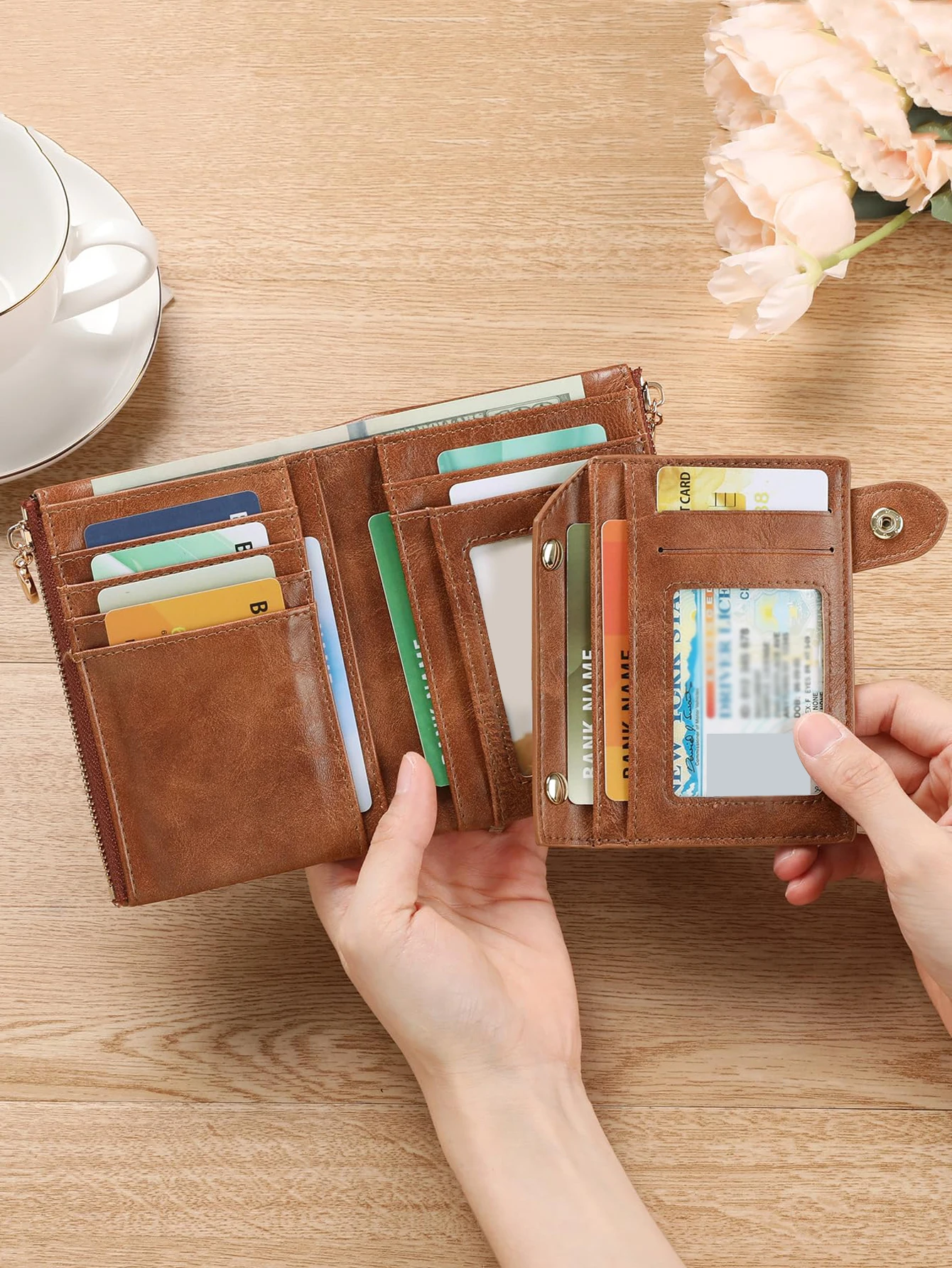 Minimalist Women's Wallet Short Three Layer Large Capacity Double Zipper Card Holder ID Card Credit Bank Card Holder Money Bag