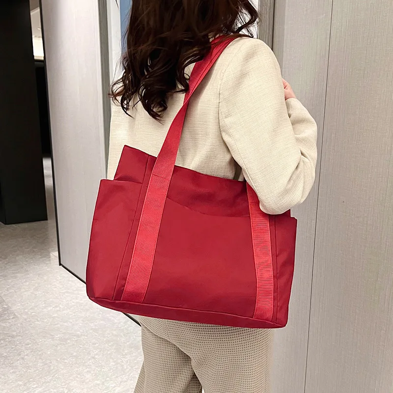 Women's Bag Designer Luxury Bags Nylon Commuting Shoulder Handbag Solid Color Tote Bag Mommy Large Capacity Vacation Handbag2024