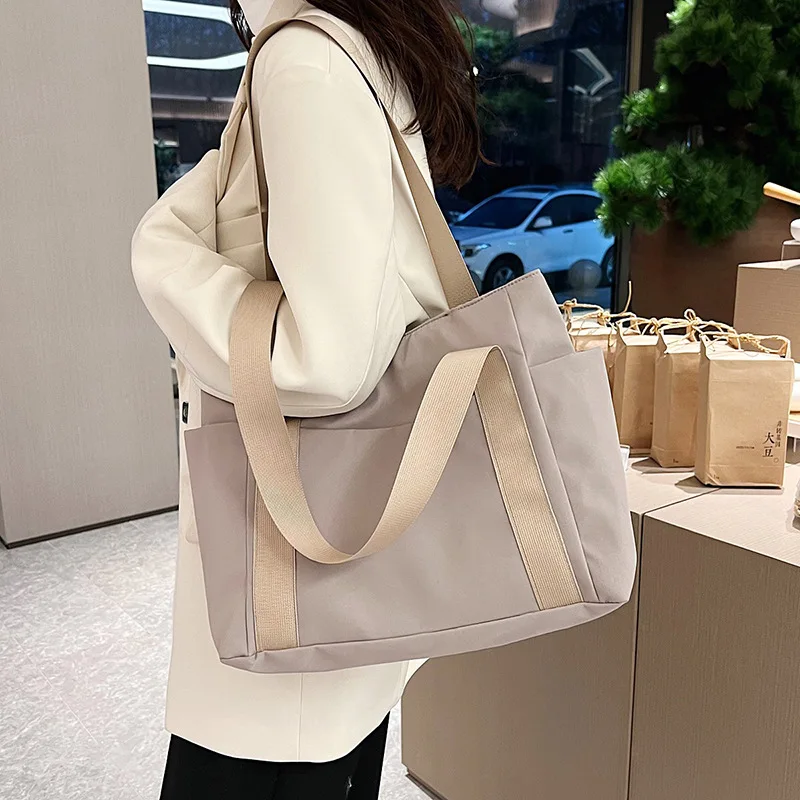 Women's Bag Designer Luxury Bags Nylon Commuting Shoulder Handbag Solid Color Tote Bag Mommy Large Capacity Vacation Handbag2024