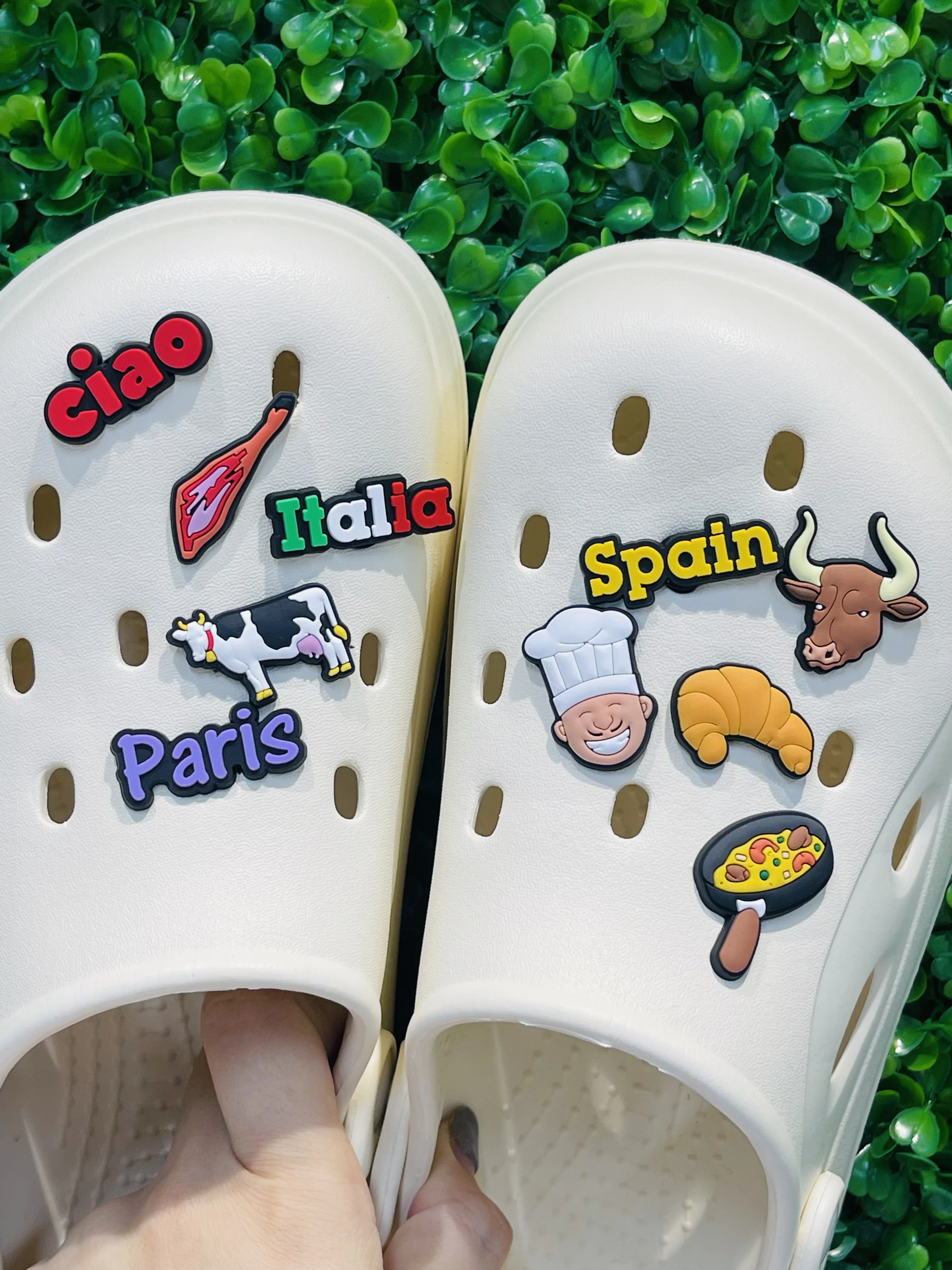 1-10Pcs Cook Cow Ham Croissant Children Garden Shoes Charms Buckle Italia Spain Clog Accessories DIY Party Gifts