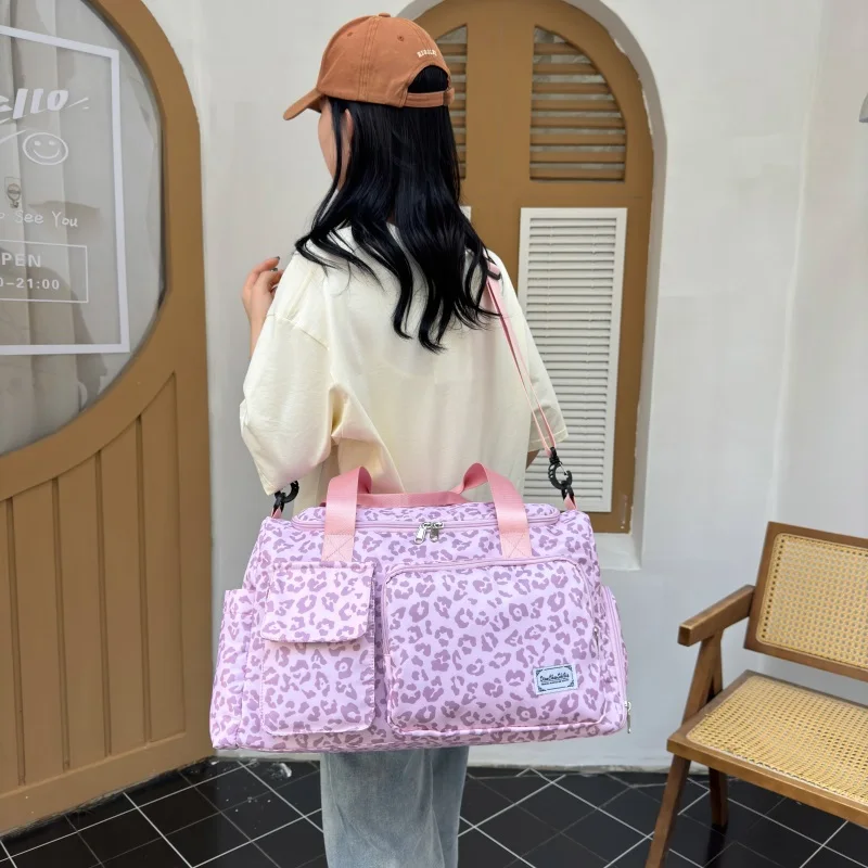 Classic Leopard Print Large Capacity Leisure Luggage Bag With Multiple Pockets And Shoe Compartment Sports Fitness Travel Bag