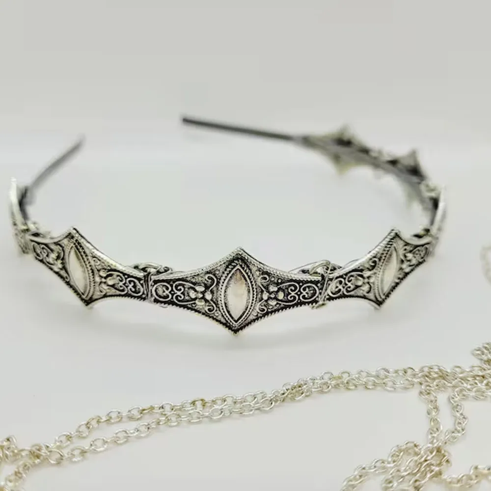 Vintage Princess Queen Crown Headpiece Metal Headwear Cosplay Women Baroque Wedding Party Costume Accessories Props Gifts