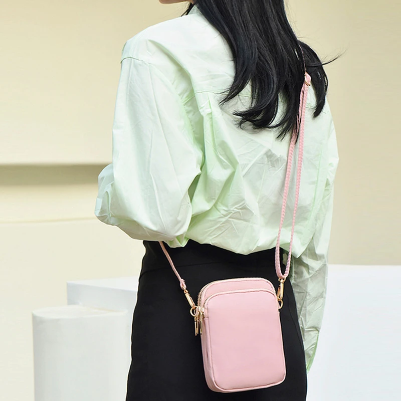 Women Mini Bag Crossbody Zipper Shoulder Bags Mobile Phone Purse Vertical Multifunctional Wallet Black Walking Crossbody Bags