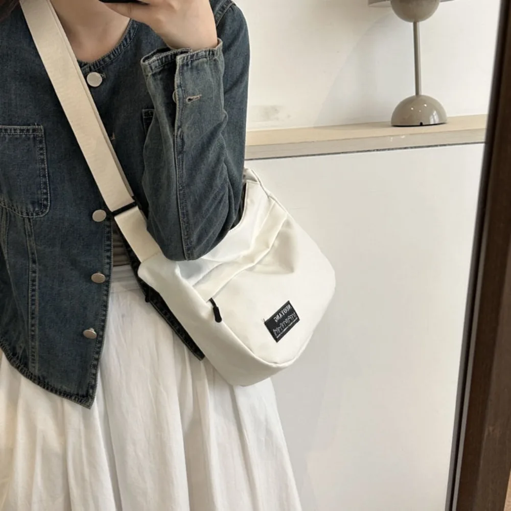 Trendy Shoulder Bag Hot Sale Large Capacity Casual Underarm Bag Messenger Bag Sexy