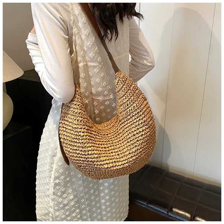 Forest Lazy Style Crossbody Bag Bohemian Handmade Grass Woven Bag Leisure Vacation Beach Women's Woven Dumpling Bun