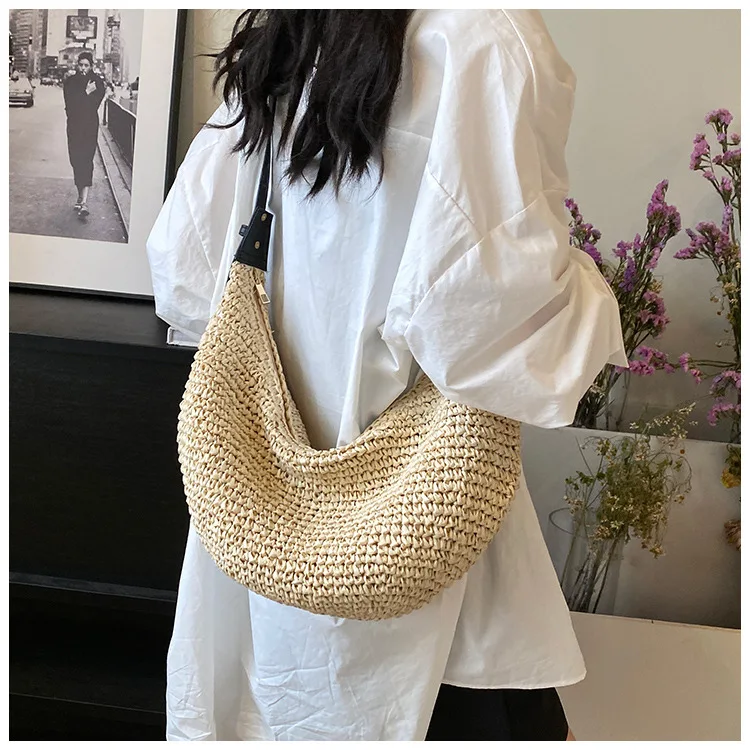 Forest Lazy Style Crossbody Bag Bohemian Handmade Grass Woven Bag Leisure Vacation Beach Women's Woven Dumpling Bun