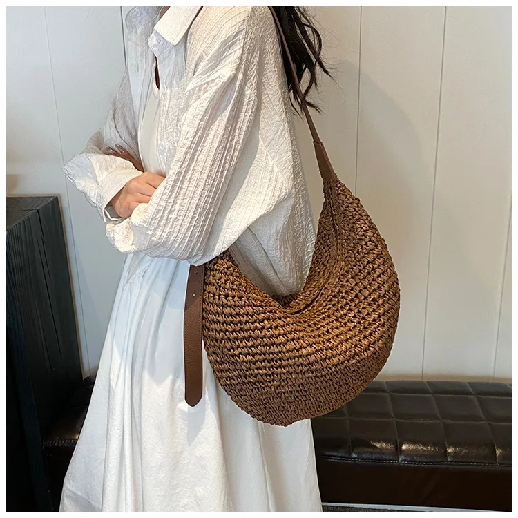 Forest Lazy Style Crossbody Bag Bohemian Handmade Grass Woven Bag Leisure Vacation Beach Women's Woven Dumpling Bun