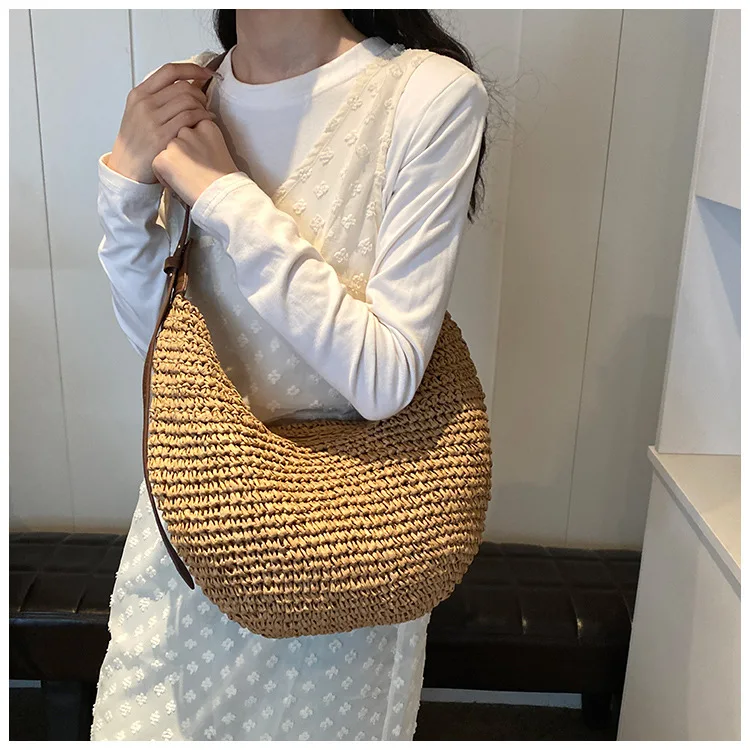 Forest Lazy Style Crossbody Bag Bohemian Handmade Grass Woven Bag Leisure Vacation Beach Women's Woven Dumpling Bun
