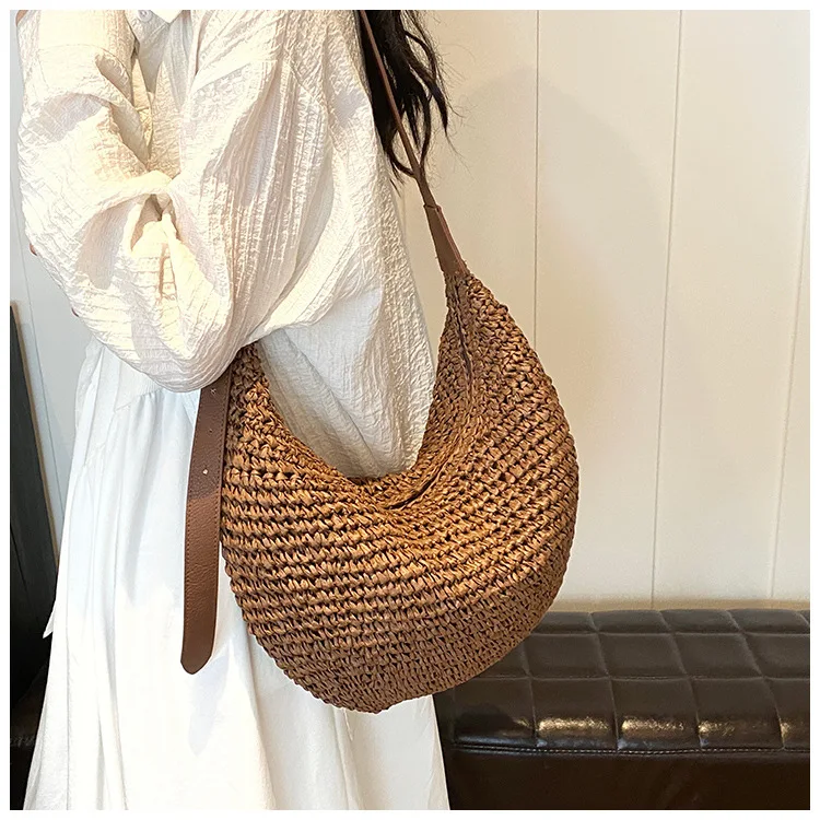 Forest Lazy Style Crossbody Bag Bohemian Handmade Grass Woven Bag Leisure Vacation Beach Women's Woven Dumpling Bun